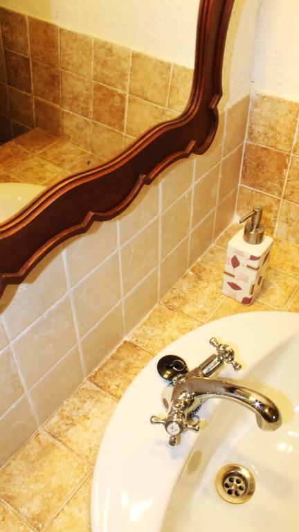 Mirador De Fuentes Guest House Fuentes De Leon Ngoại thất bức ảnh