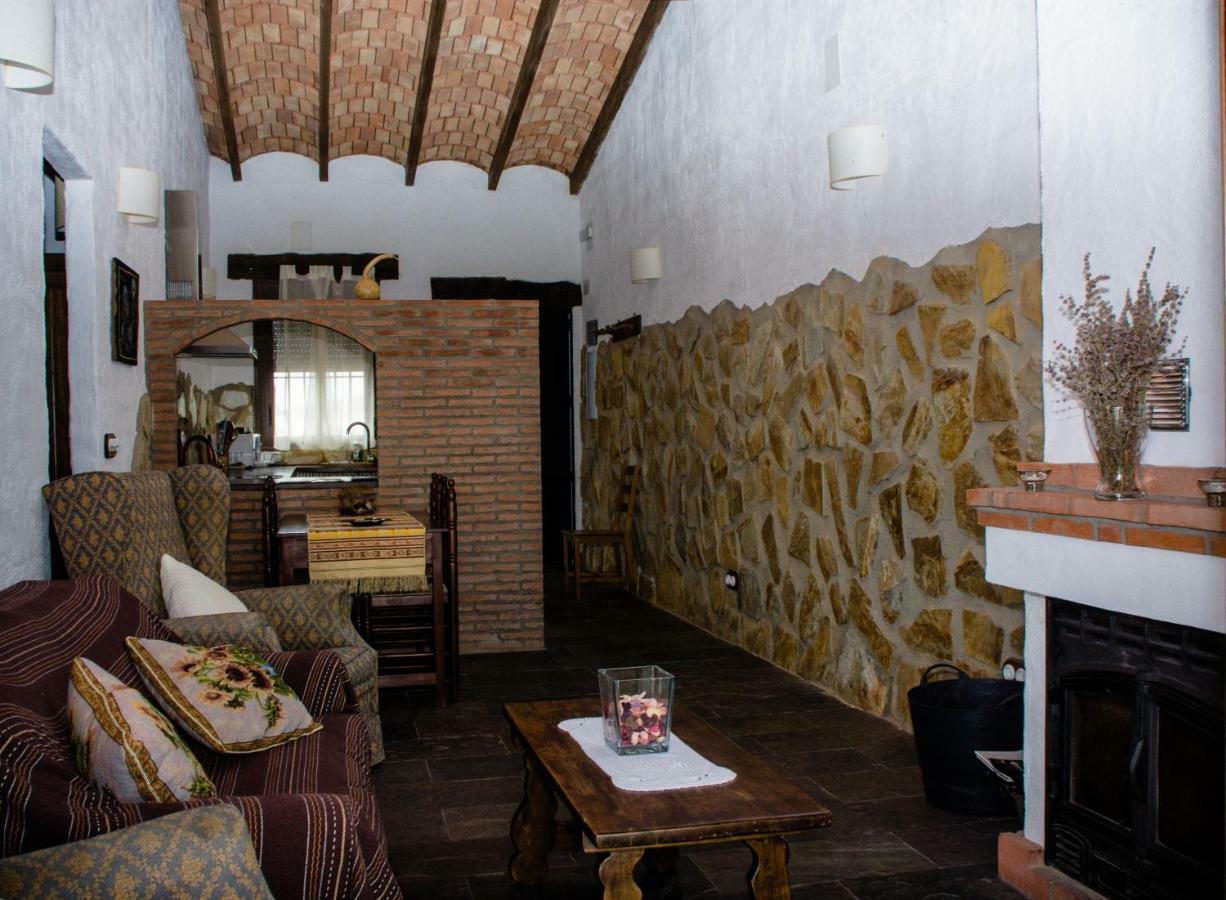 Mirador De Fuentes Guest House Fuentes De Leon Ngoại thất bức ảnh