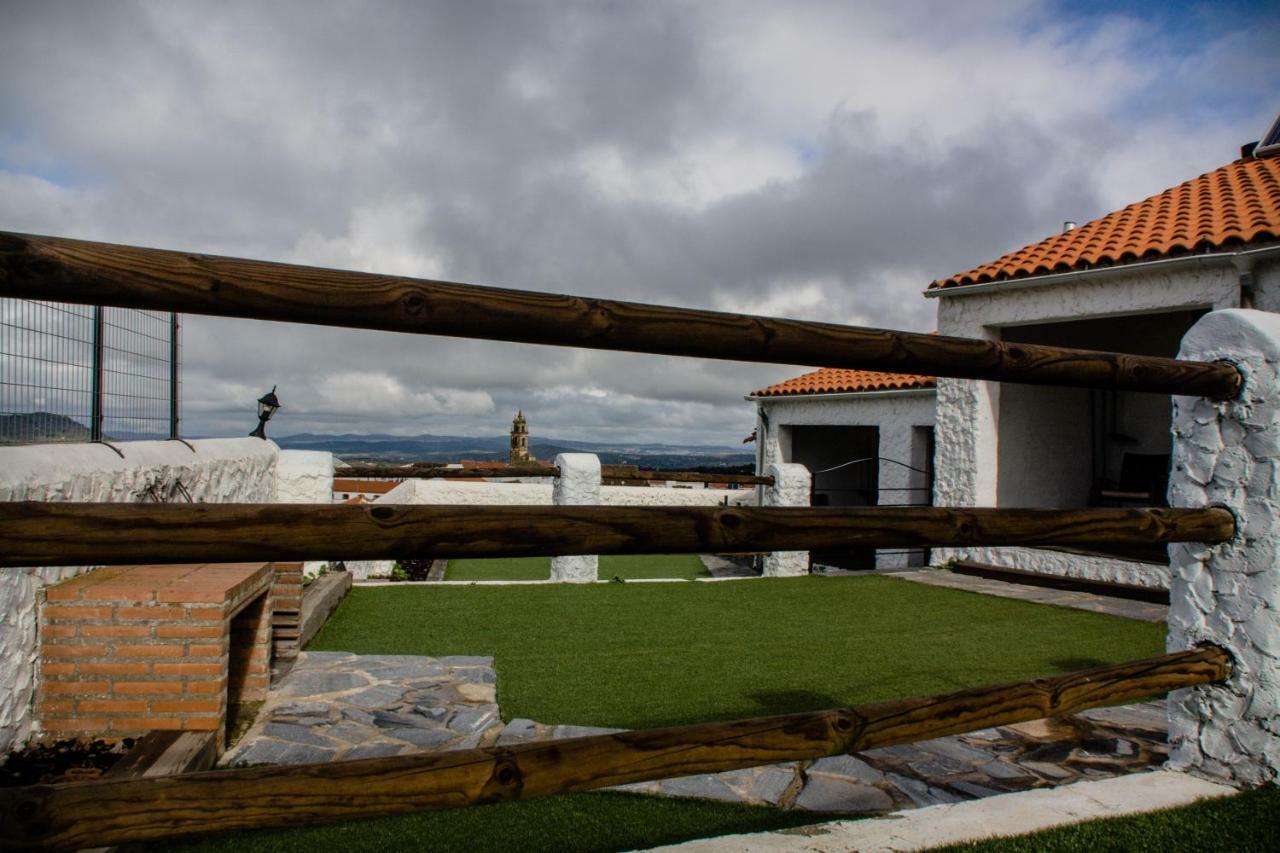 Mirador De Fuentes Guest House Fuentes De Leon Ngoại thất bức ảnh